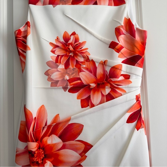 Calvin Klein floral mini dress - Picture 2 of 4